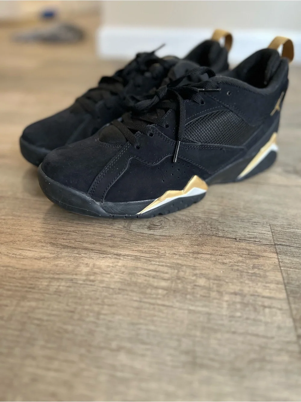 Nike Air Jordan 7 Retro Black Gold Men’s Basketball Shoes – Size 9